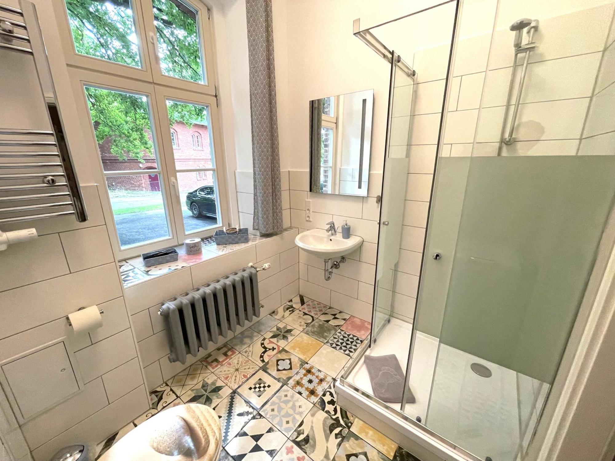 Gaestehaus Sternschanze - App1 &Bdquoadmiral&Ldquo Stralsund Bagian luar foto