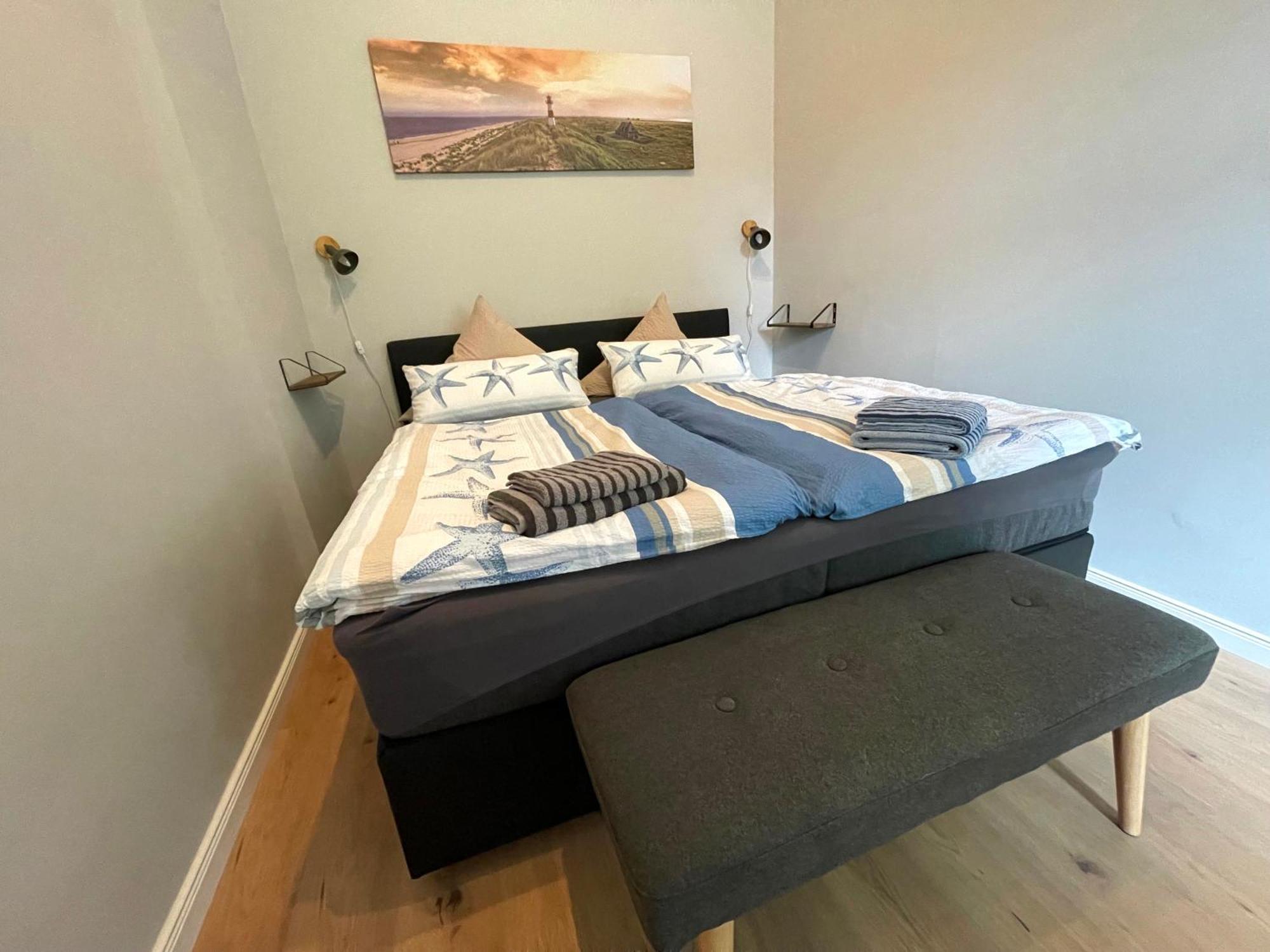 Gaestehaus Sternschanze - App1 &Bdquoadmiral&Ldquo Stralsund Bagian luar foto