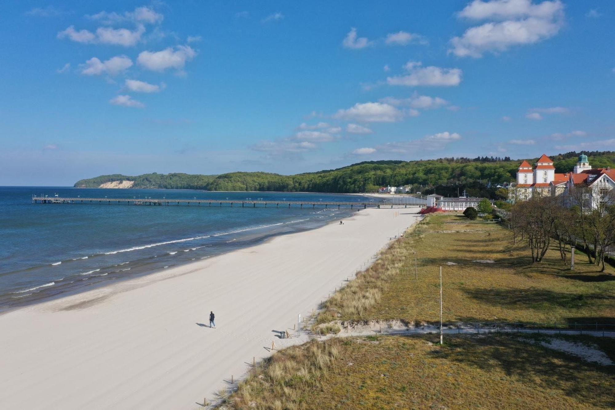 Gaestehaus Sternschanze - App1 &Bdquoadmiral&Ldquo Stralsund Bagian luar foto